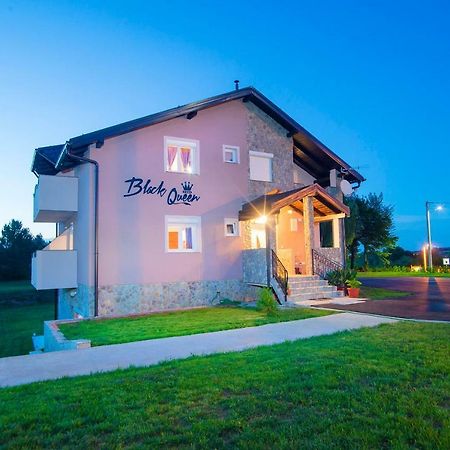 Black Queen Guesthouse Grabovac  Exterior foto
