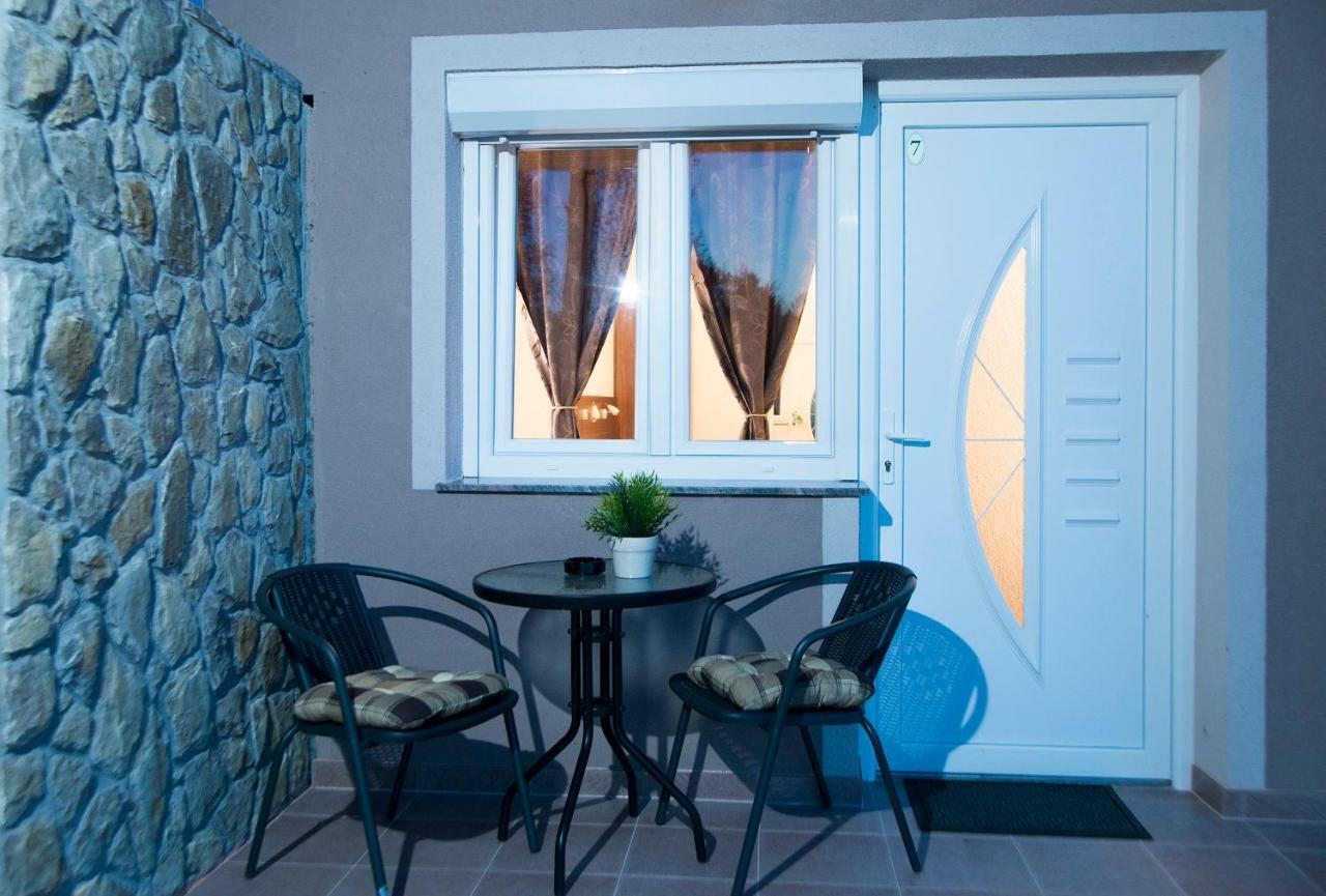 Black Queen Guesthouse Grabovac  Exterior foto