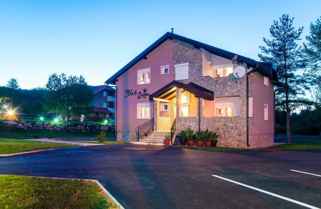 Black Queen Guesthouse Grabovac  Exterior foto