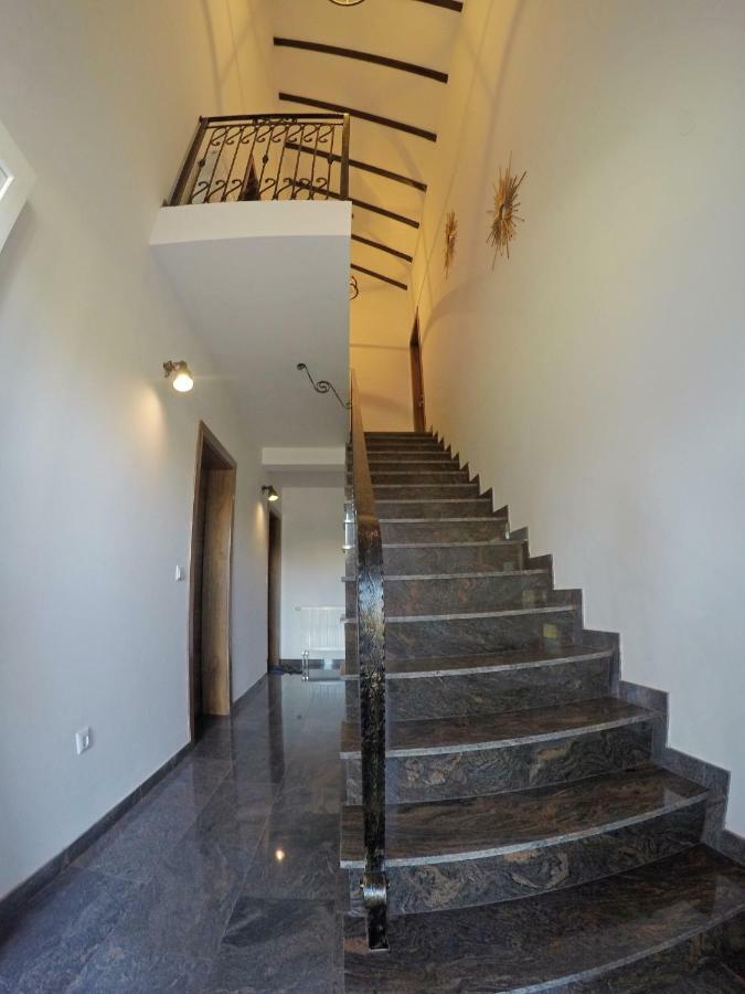 Black Queen Guesthouse Grabovac  Exterior foto